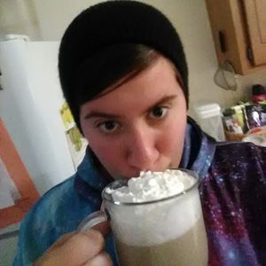 Meet your Posher, Kayley